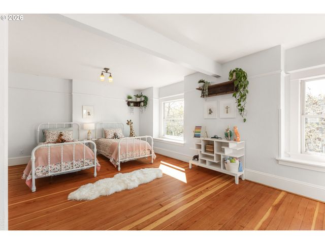 5116 Ne 15TH Ave, Portland, OR 97211