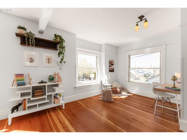 5116 Ne 15TH Ave, Portland, OR 97211