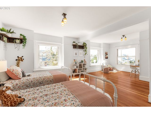 5116 Ne 15TH Ave, Portland, OR 97211