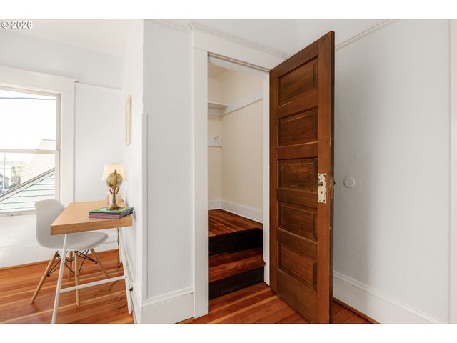 5116 Ne 15TH Ave, Portland, OR 97211