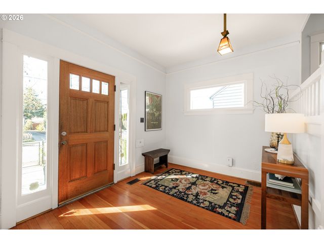 5116 Ne 15TH Ave, Portland, OR 97211