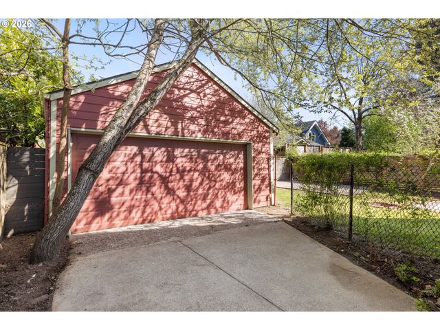 5116 Ne 15TH Ave, Portland, OR 97211