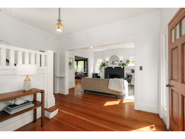 5116 Ne 15TH Ave, Portland, OR 97211