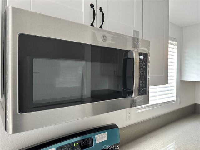 42801 42801 15th W, Lancaster, CA 93534