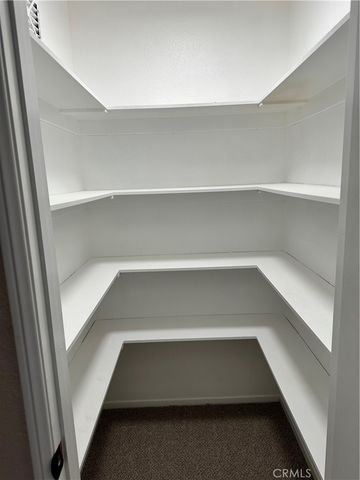 42801 42801 15th W, Lancaster, CA 93534