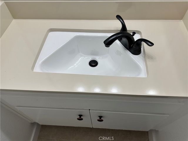 42801 42801 15th W, Lancaster, CA 93534