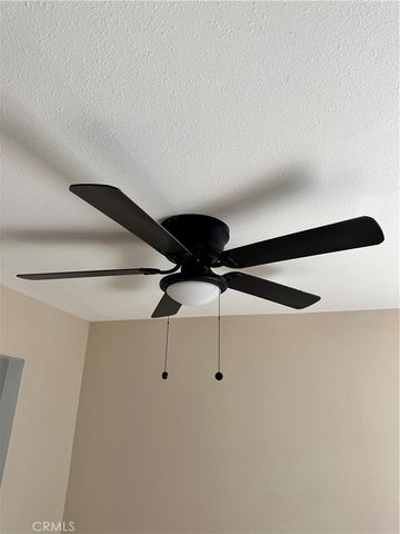 42801 42801 15th W, Lancaster, CA 93534