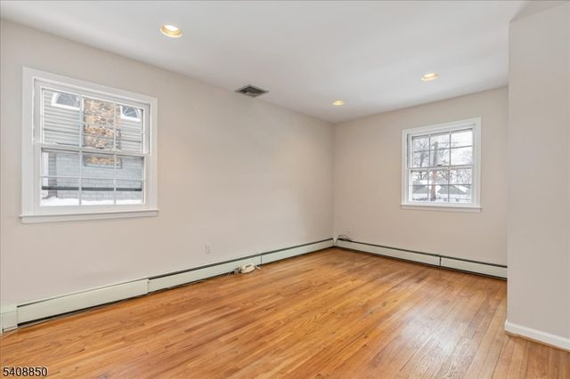 207 Belvidere Ave, Fanwood Boro, NJ 07023