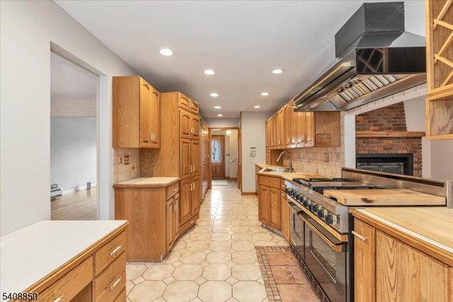 207 Belvidere Ave, Fanwood Boro, NJ 07023