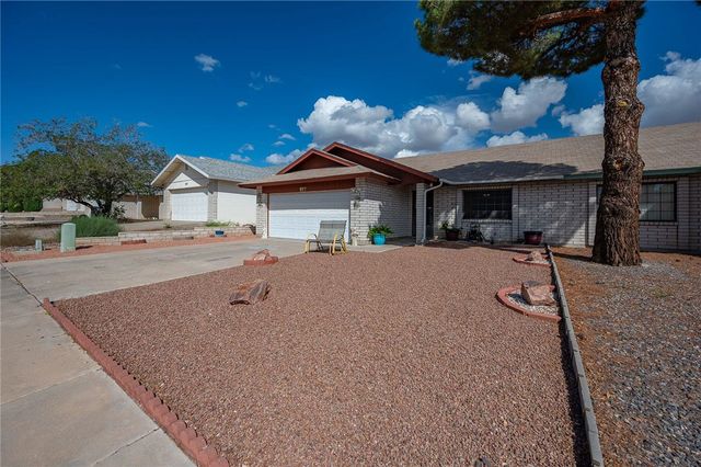 977 Canyon Shadows Drive, Kingman, AZ 86409