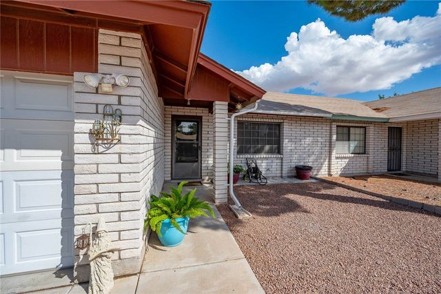 977 Canyon Shadows Drive, Kingman, AZ 86409