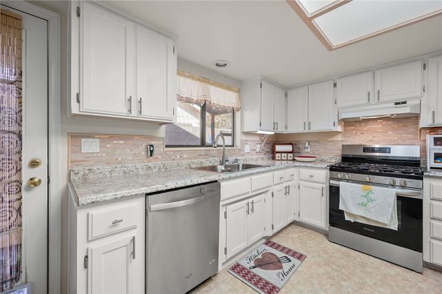 977 Canyon Shadows Drive, Kingman, AZ 86409