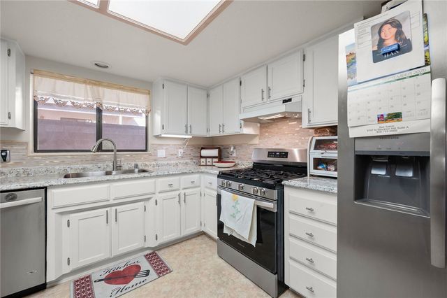 977 Canyon Shadows Drive, Kingman, AZ 86409