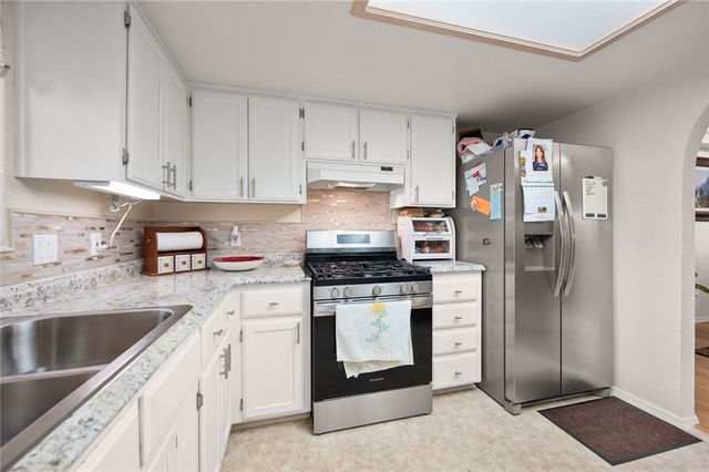 977 Canyon Shadows Drive, Kingman, AZ 86409