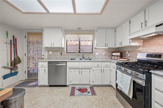 977 Canyon Shadows Drive, Kingman, AZ 86409