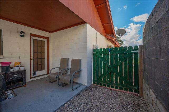 977 Canyon Shadows Drive, Kingman, AZ 86409