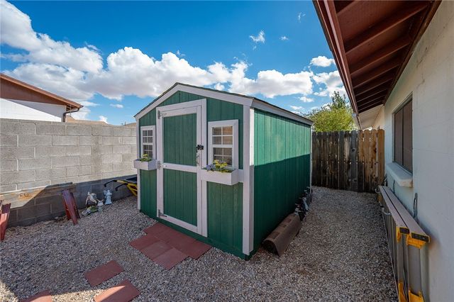 977 Canyon Shadows Drive, Kingman, AZ 86409