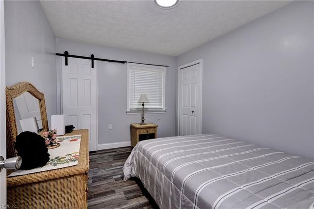 212 Picard DR, Newport News, VA 23602