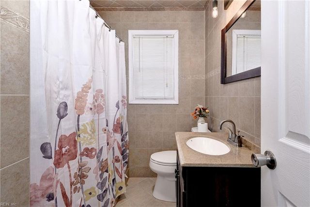 212 Picard DR, Newport News, VA 23602