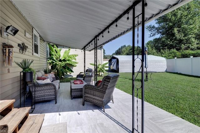 212 Picard DR, Newport News, VA 23602
