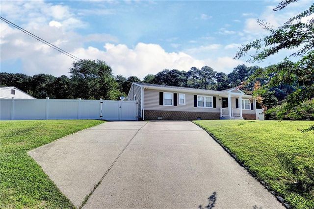 212 Picard DR, Newport News, VA 23602