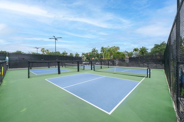 9572 N Crescent View Dr Drive N, Boynton Beach, FL 33437