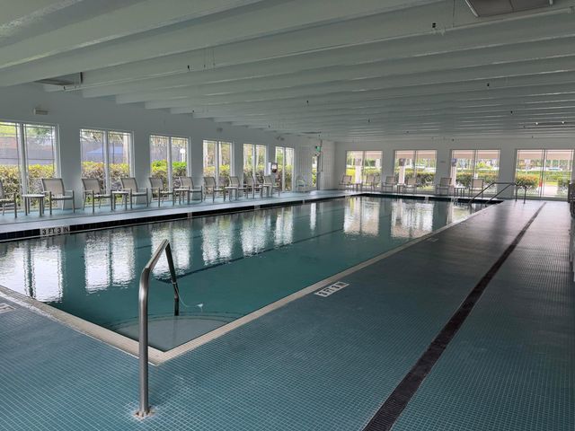 9572 N Crescent View Dr Drive N, Boynton Beach, FL 33437