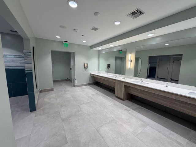 9572 N Crescent View Dr Drive N, Boynton Beach, FL 33437