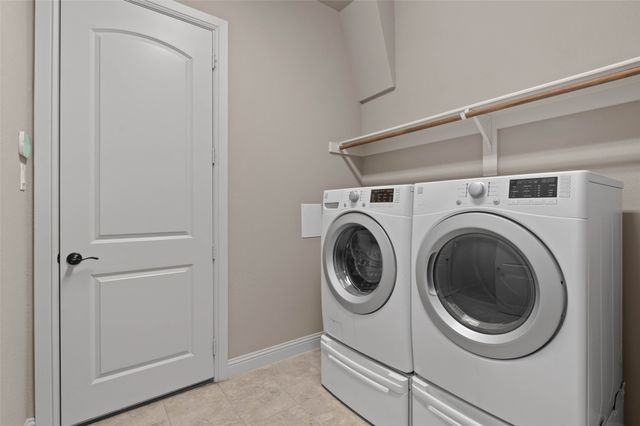 2317 Chrystal Drive, Carrollton, TX 75006