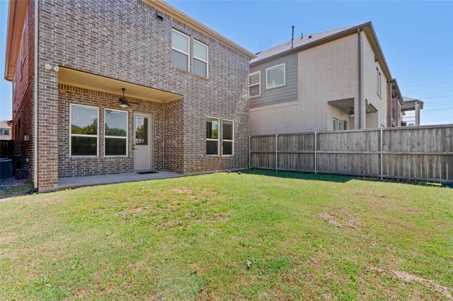 2317 Chrystal Drive, Carrollton, TX 75006