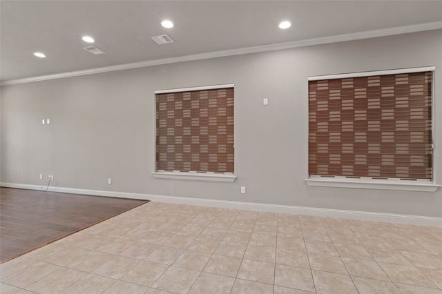 2317 Chrystal Drive, Carrollton, TX 75006