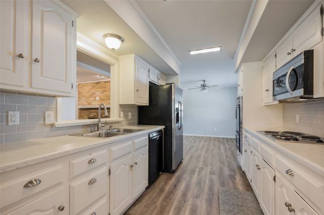 3206 Catamore Lane, Dallas, TX 75229