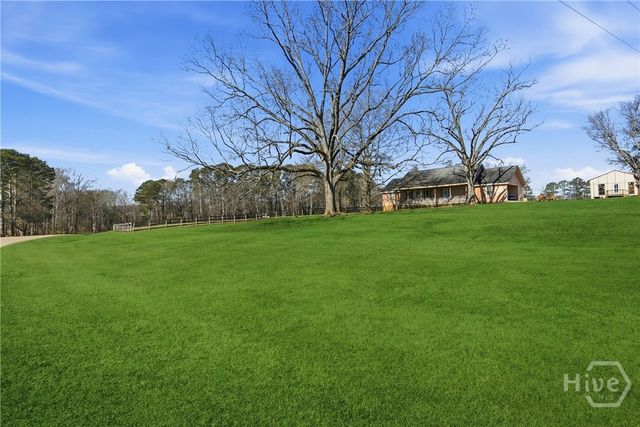 1013 Amber Stapp Studdard Road, Social Circle, GA 30025