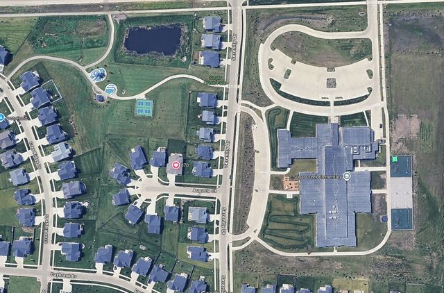 870 Augusta Court, Waukee, IA 50263