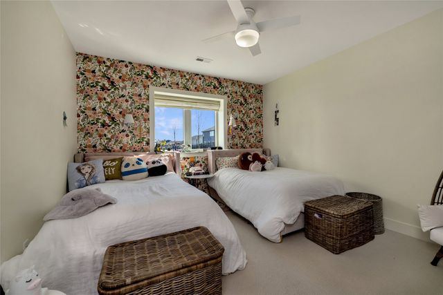 870 Augusta Court, Waukee, IA 50263