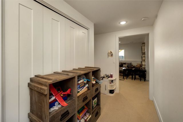 870 Augusta Court, Waukee, IA 50263