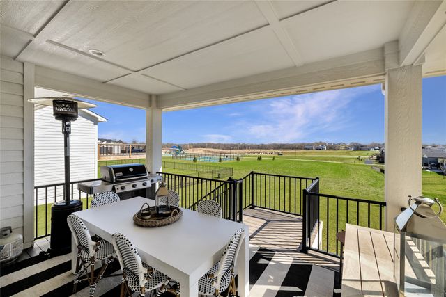 870 Augusta Court, Waukee, IA 50263