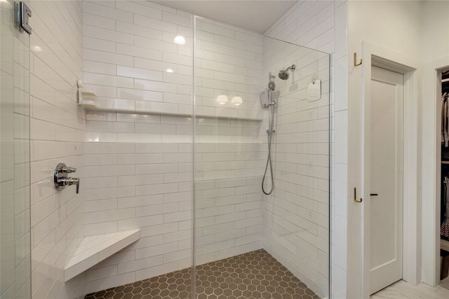 870 Augusta Court, Waukee, IA 50263