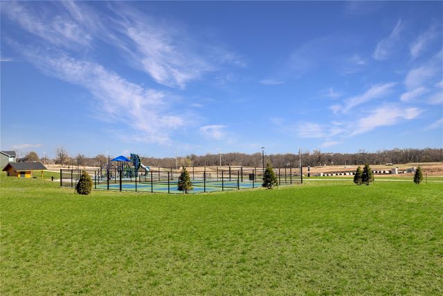 870 Augusta Court, Waukee, IA 50263