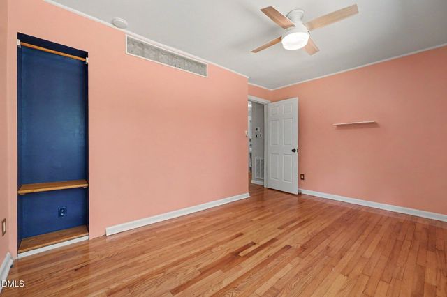 603 Smith Level Road, Chapel Hill, NC 27516