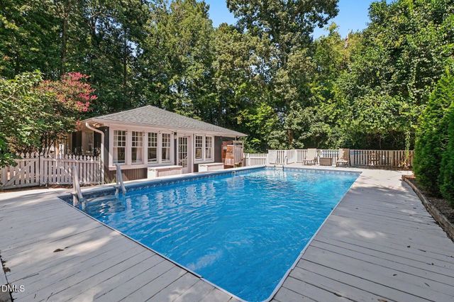 603 Smith Level Road, Chapel Hill, NC 27516