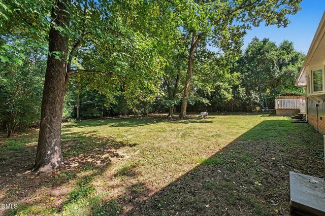 603 Smith Level Road, Chapel Hill, NC 27516