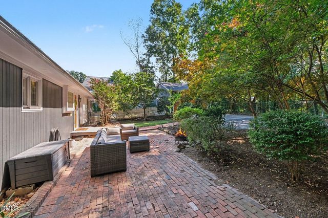 603 Smith Level Road, Chapel Hill, NC 27516