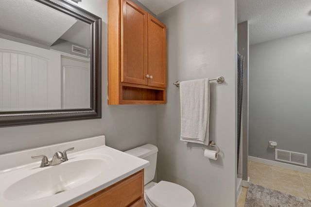 1519 S Martinson, Wichita, KS 67213