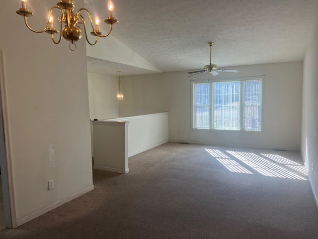 512 F ST, Staunton, VA 24401