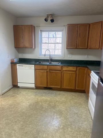 512 F ST, Staunton, VA 24401