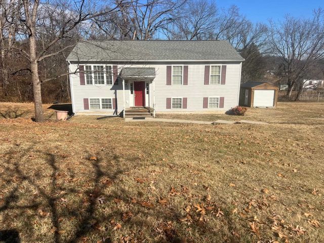 512 F ST, Staunton, VA 24401