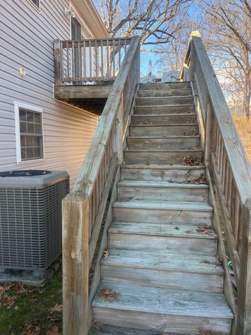 512 F ST, Staunton, VA 24401