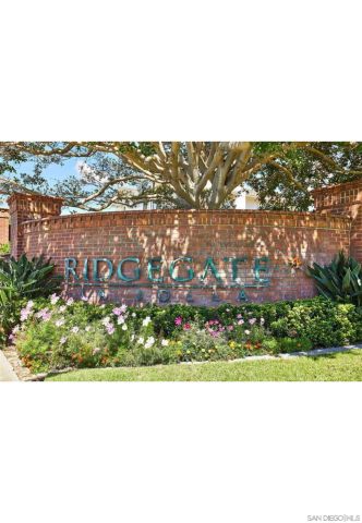6063 Oakgate Row, San Diego, CA 92037