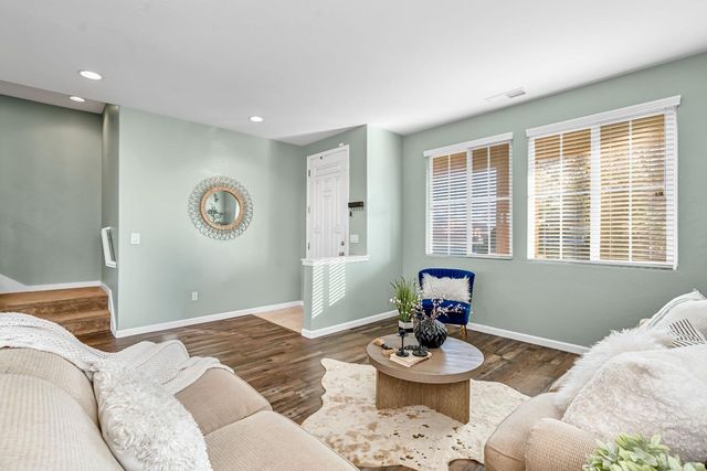 2986 Mary Ave, Sanger, CA 93657